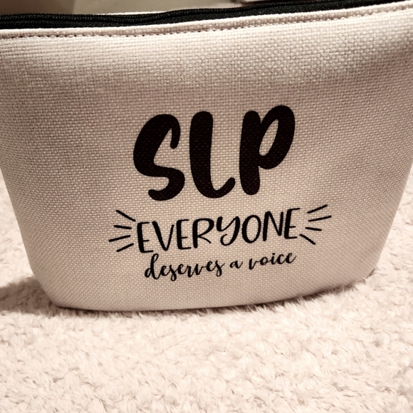 Pouch - Picture 3 of 5